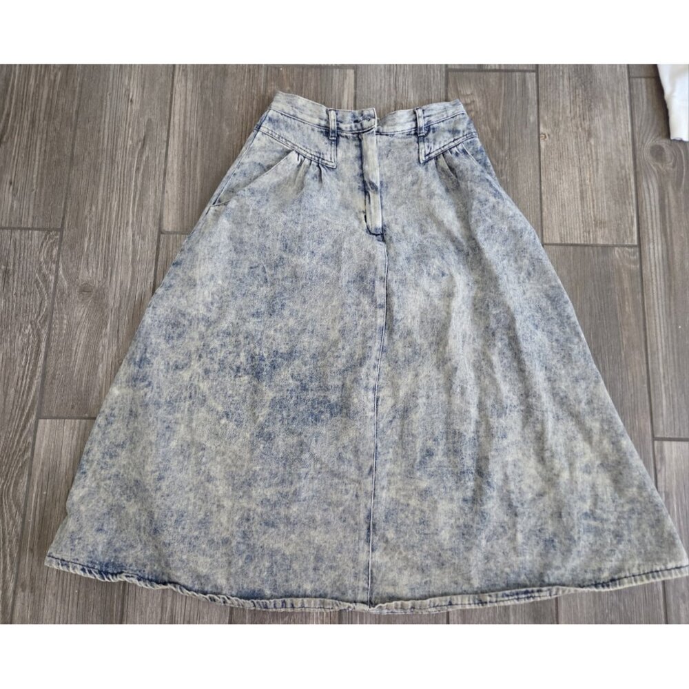 Vintage 80's Kayo of California Denim Blue Acid Wash Skirt Sz 10. Measures Small